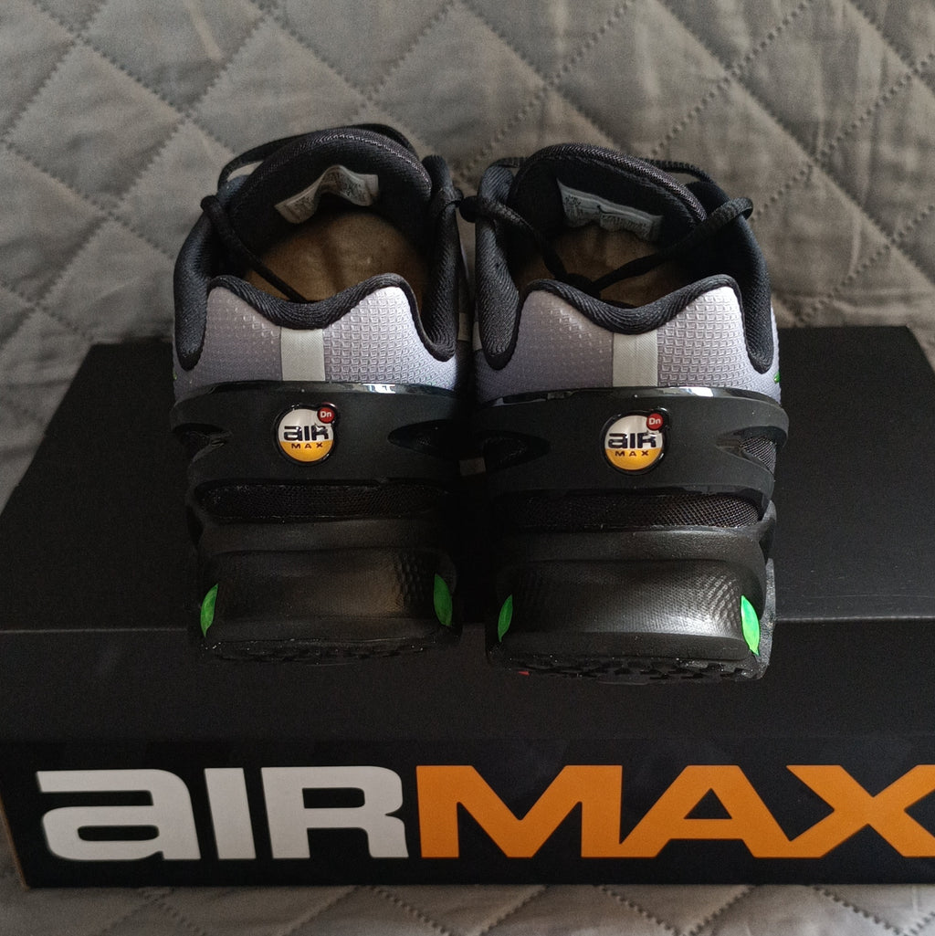 Nike Air Max DN8 Smoke Grey - UK 6