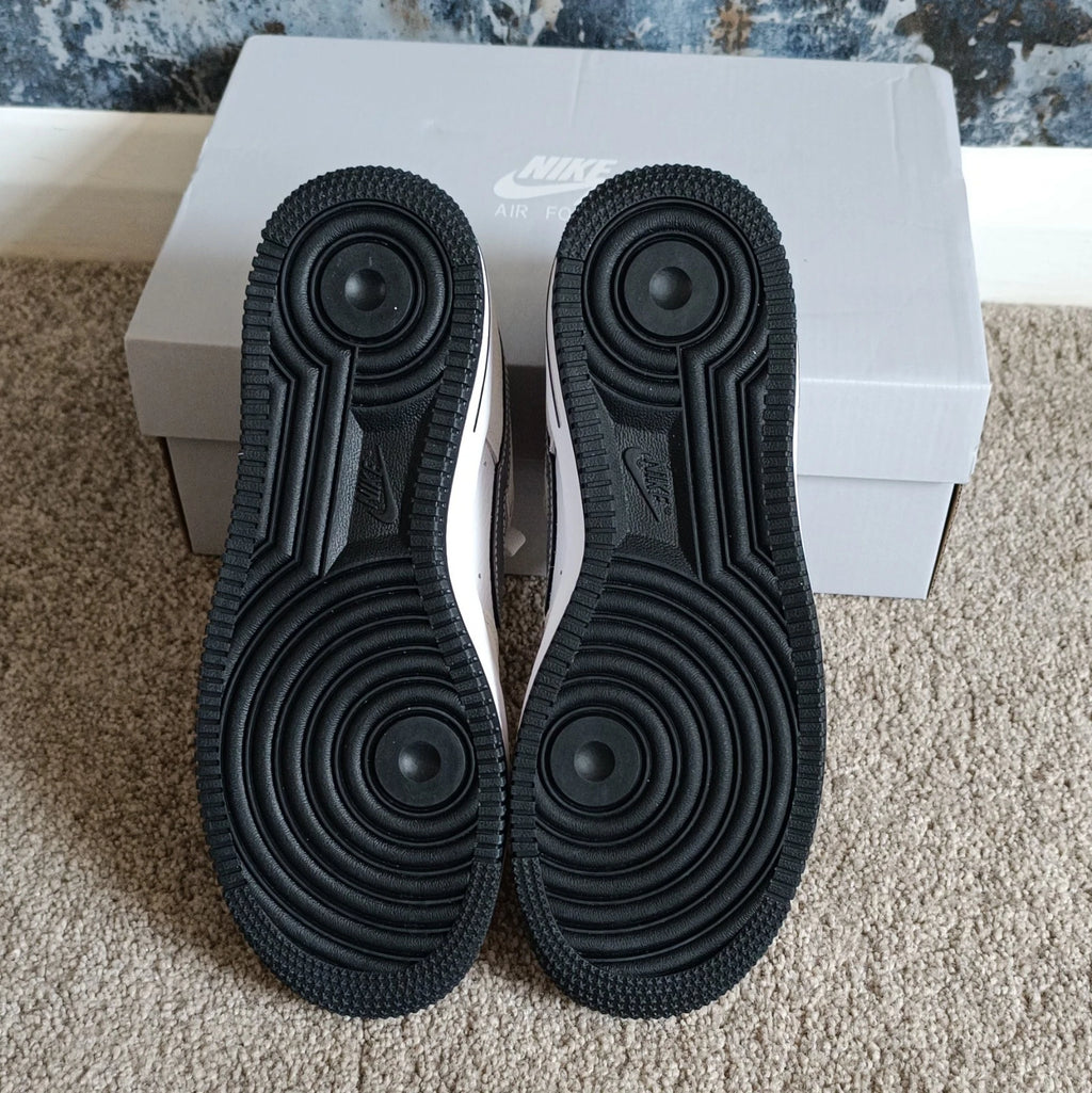 Nike Air Force 1 LV8 (GS) - UK 5.5