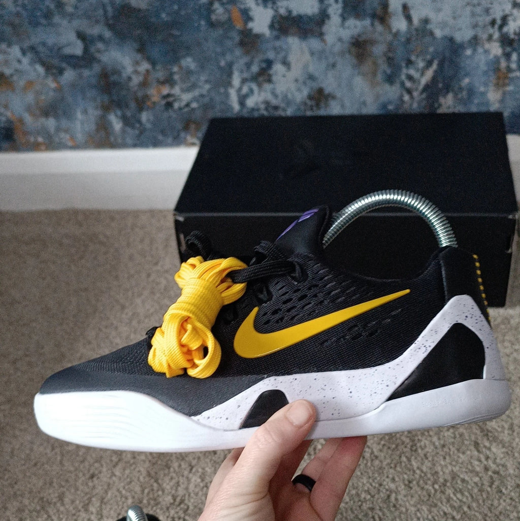 Nike Kobe IX Low EM (GS) - UK 5