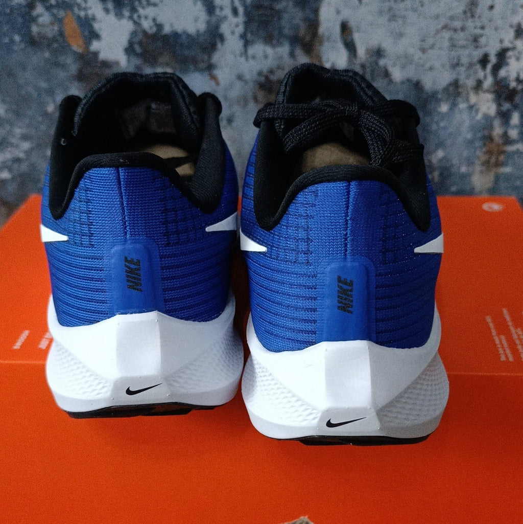 Nike Zoom Air Pegasus UK 7.5 - Racer Blue / White & Black DH4071 400 Brand New