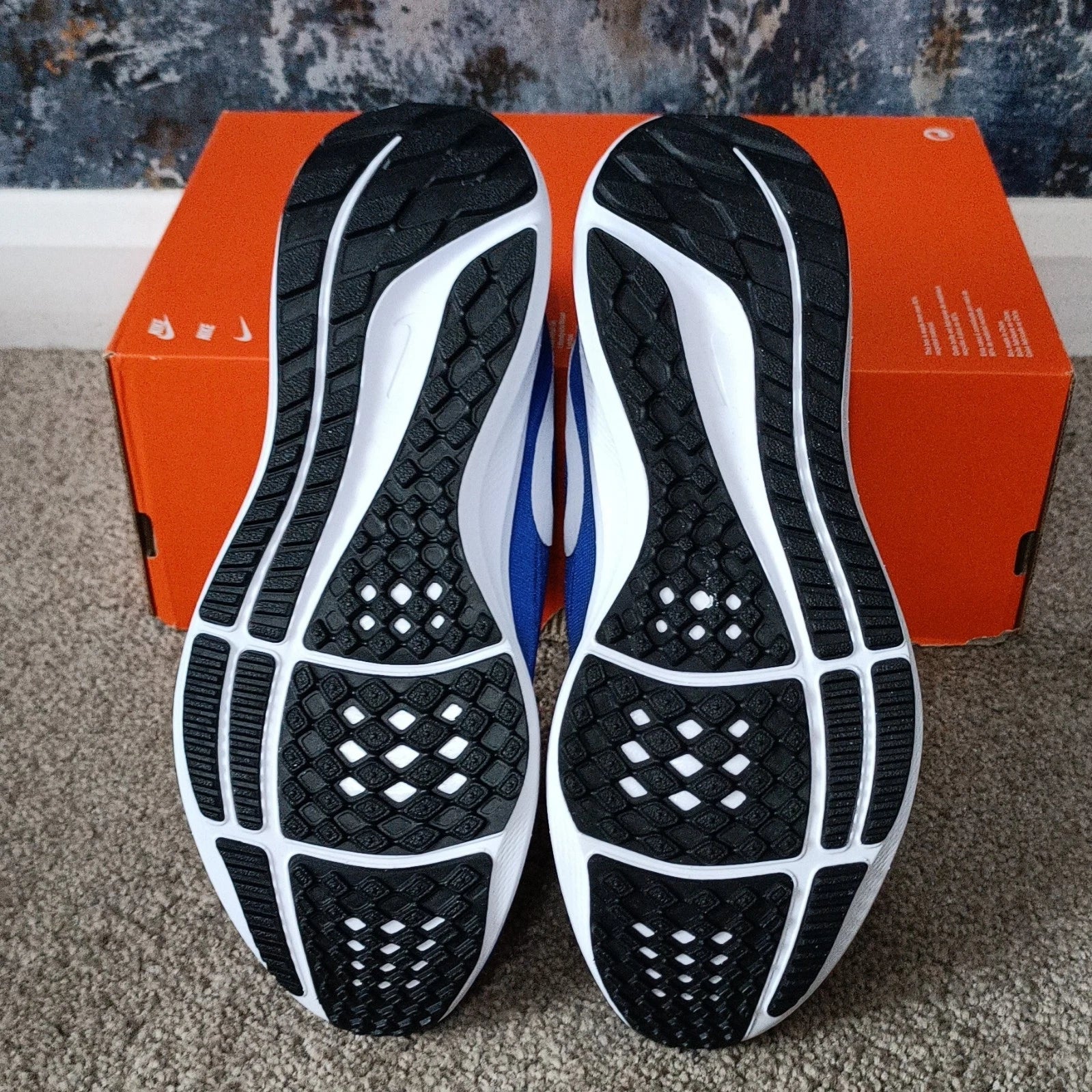 Nike Zoom Air Pegasus UK 7.5 - Racer Blue / White & Black DH4071 400 Brand New