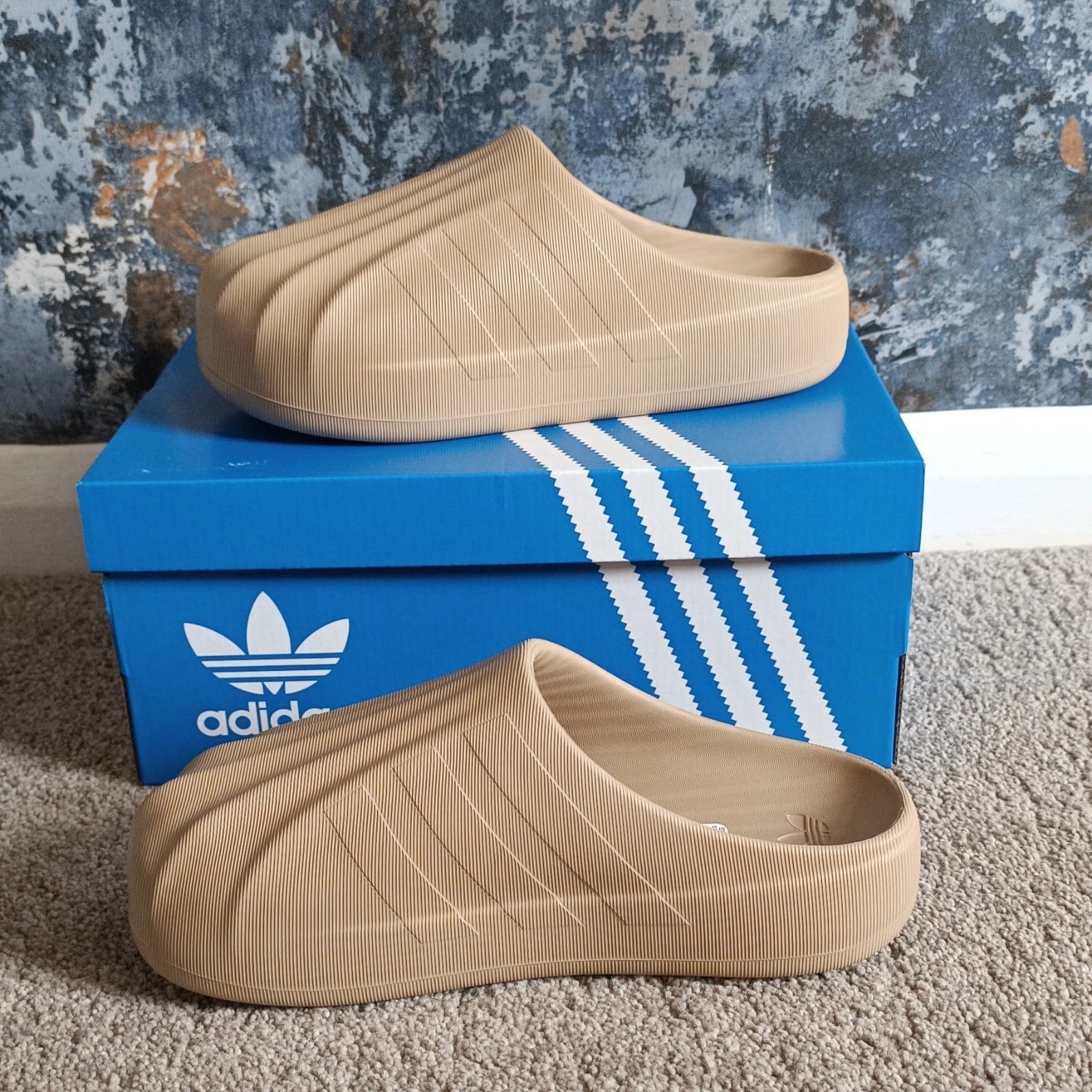 adidas adiFOM Superstar Mules Unisex Beige Slide Slipper - UK 7