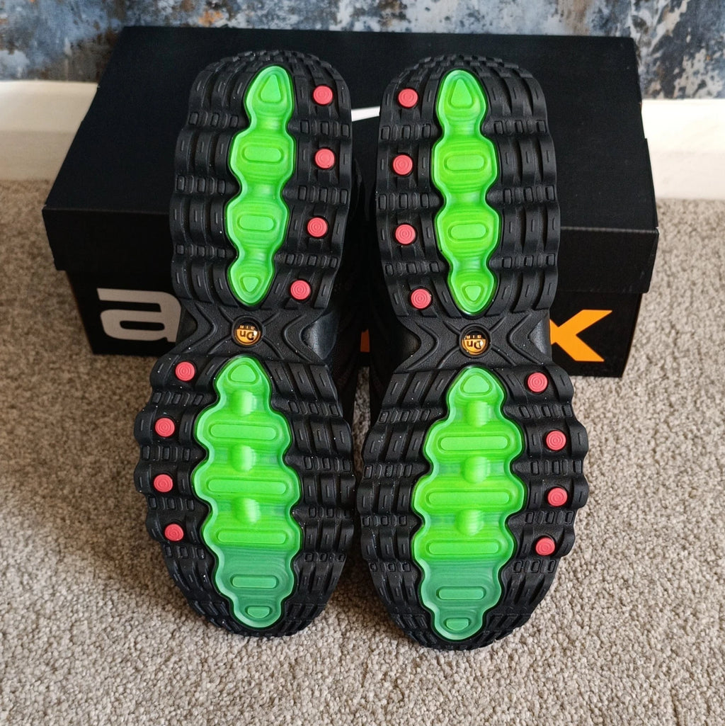 Nike Air Max DN - UK 6
