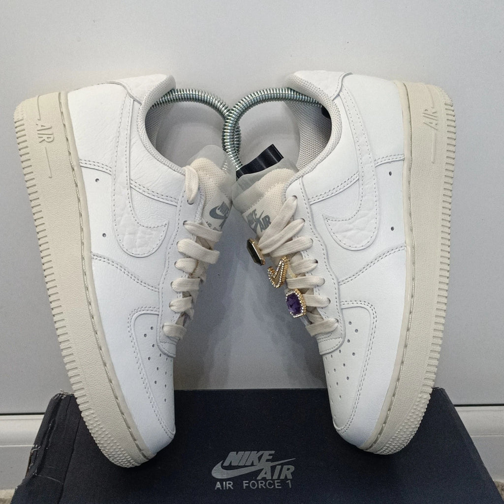 Nike Air Force 1 Low - UK 3