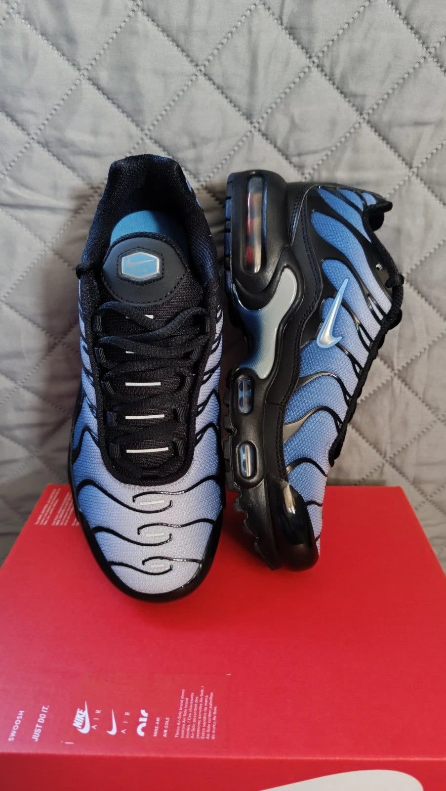 Nike Air Max TN's - UK 4