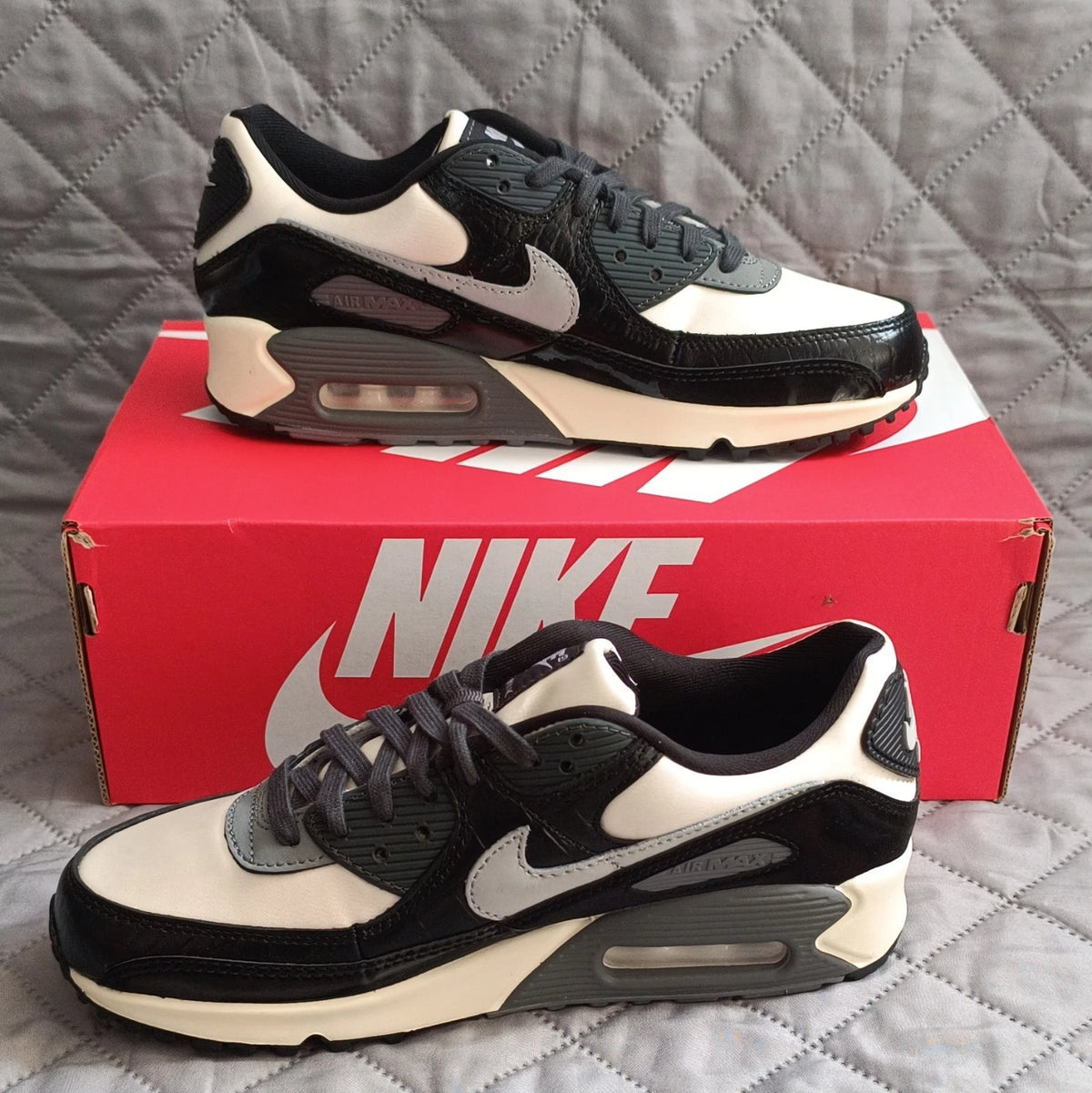 Nike Air Max 90