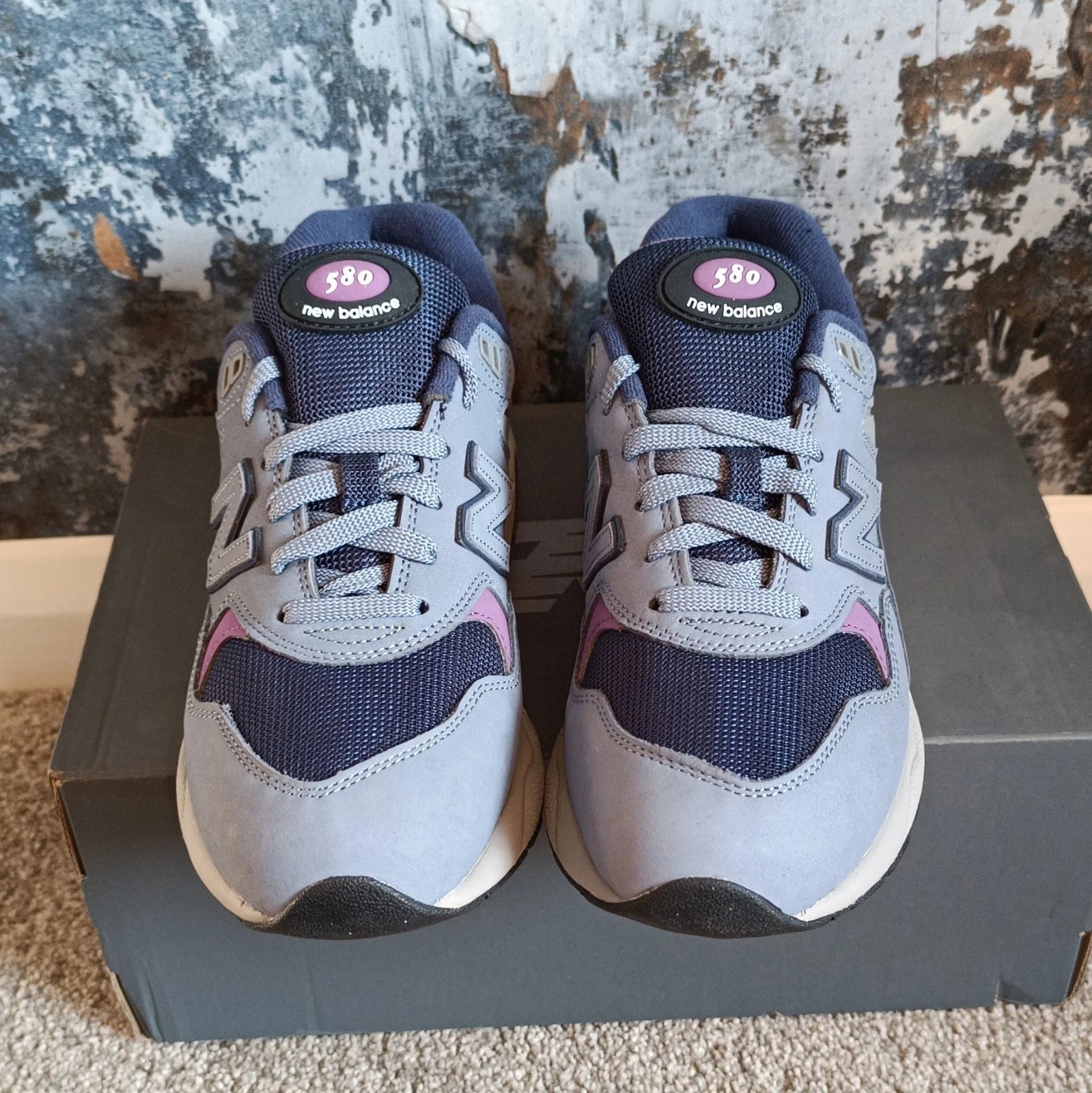New Balance 580