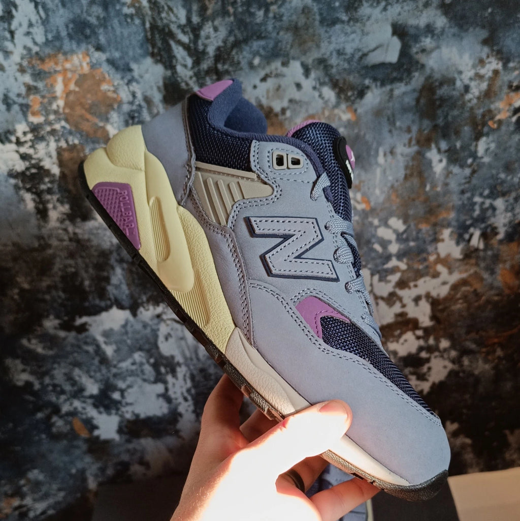 New Balance 580