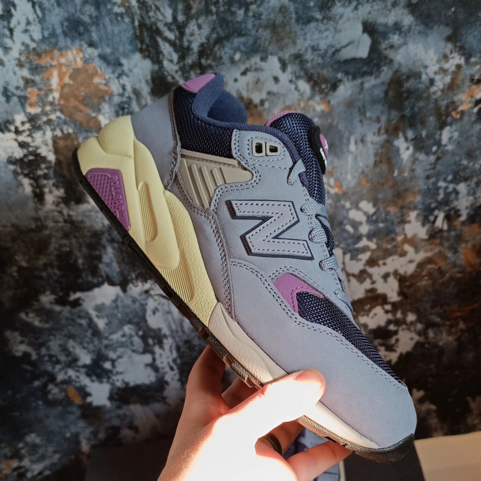 New Balance 580