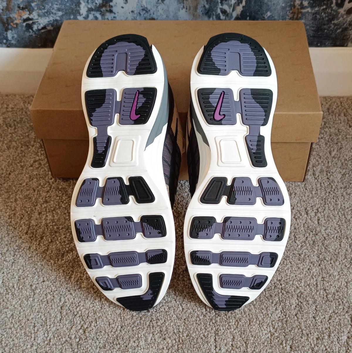 Nike Lunar Roam - UK 6