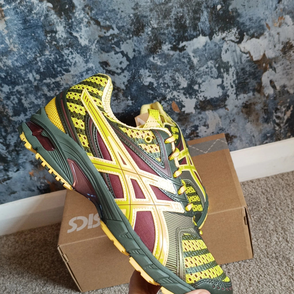 ASICS UB9-S GEL-DS Trainer