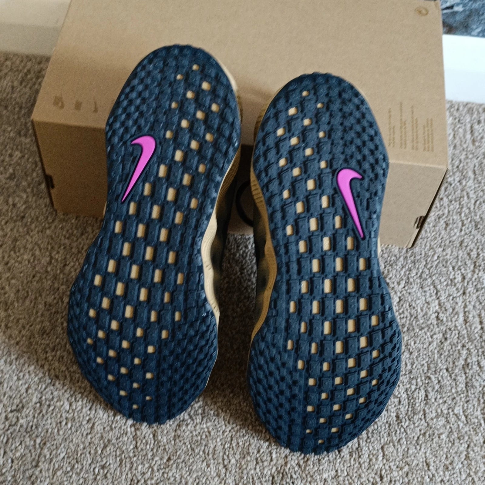 Nike Ava Rover