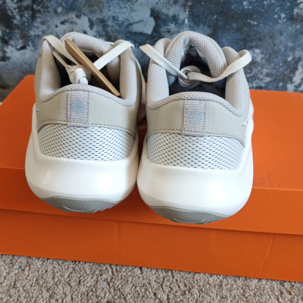 Nike Legend Essential 3 NN