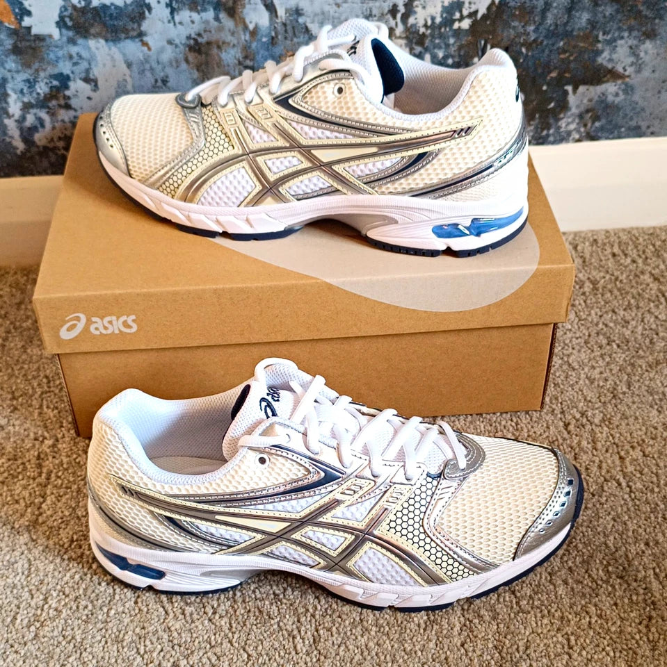 ASICS GEL-DS
