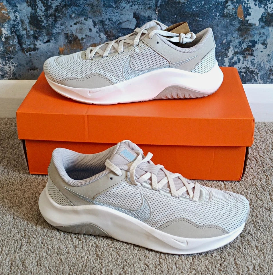 Nike Legend Essential 3 NN