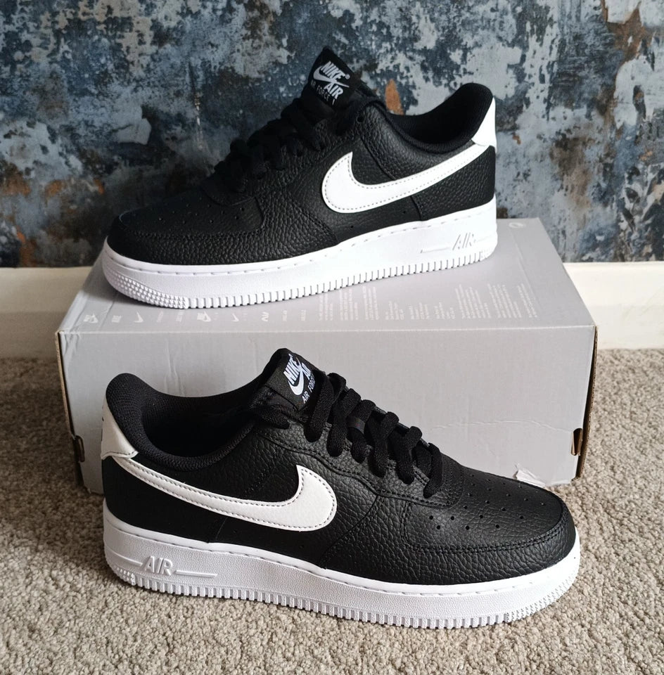 Nike Air Force 1 '07 - UK 6